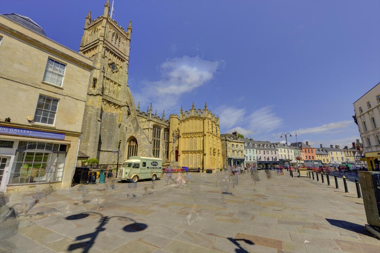 Corinium Lodge Cirencester Exterior foto